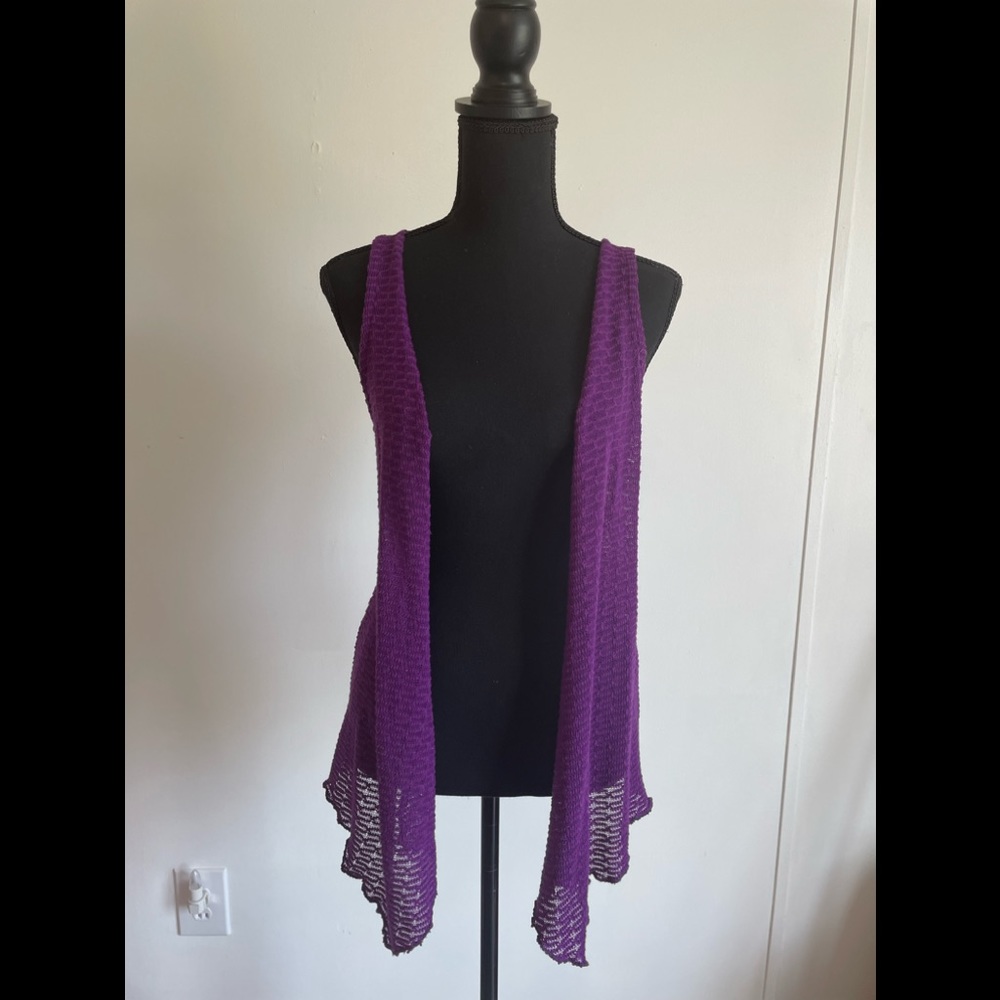 Gently used- Knitworks sleeveless purple cardigan